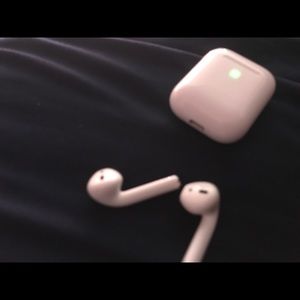 Apple airpods